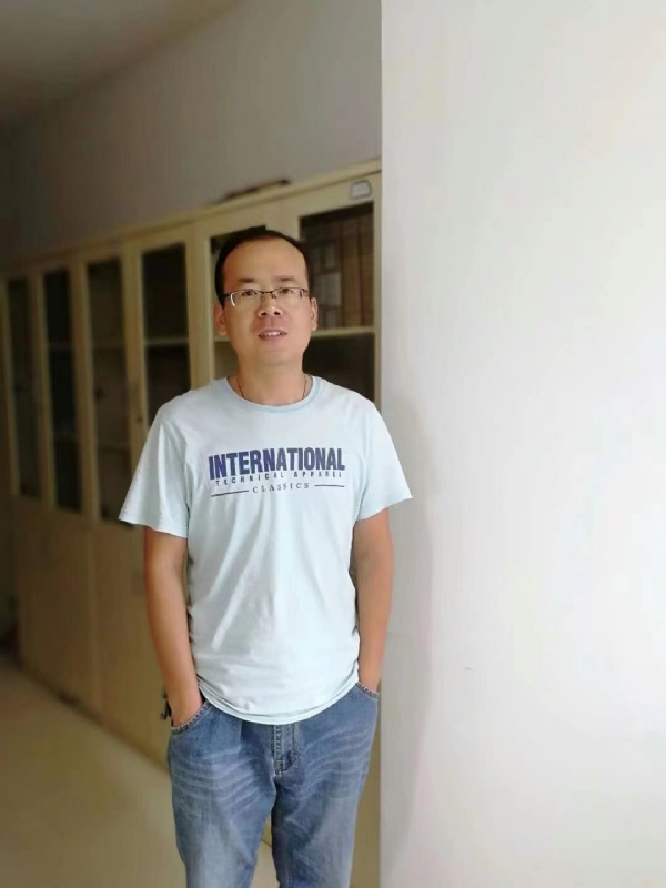 黄土麦田的第二张照片--长沙相亲服务中心