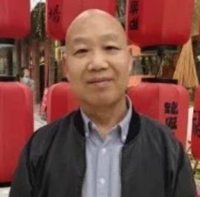 教师作家诗人的第一张照片--长沙相亲服务中心