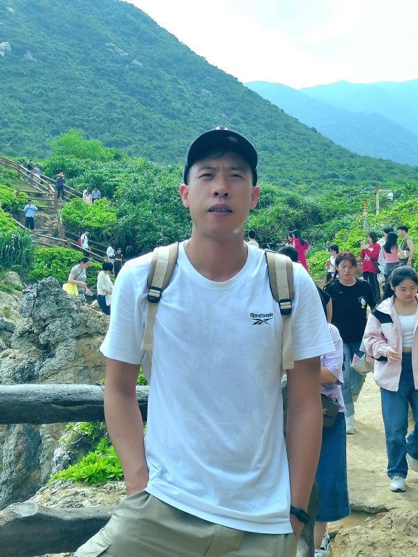 吴生的第一张照片--长沙相亲服务中心