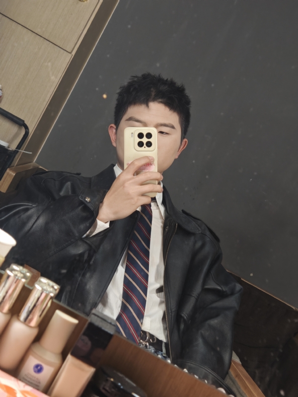 郝天翔的第一张照片--长沙相亲服务中心