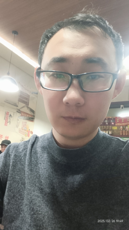 黑黑一笑的第一张照片--长沙相亲服务中心