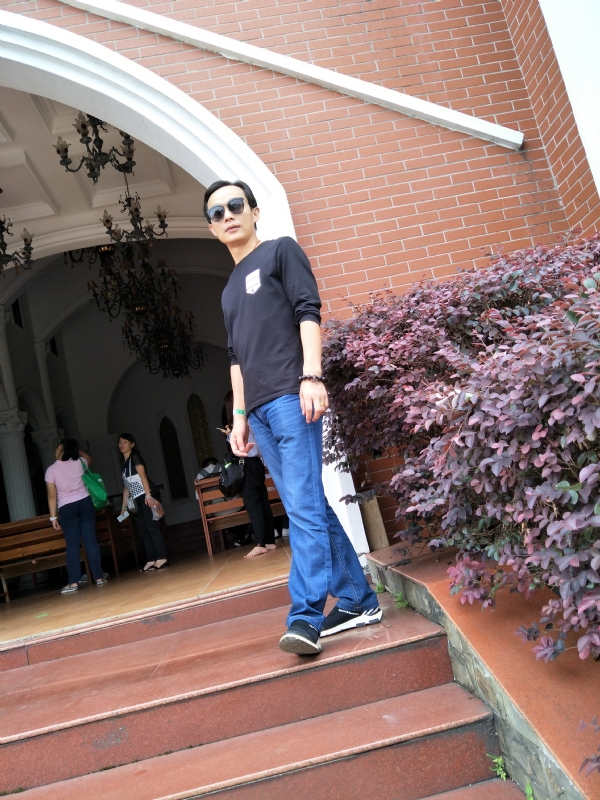 易进的第二张照片--长沙相亲服务中心