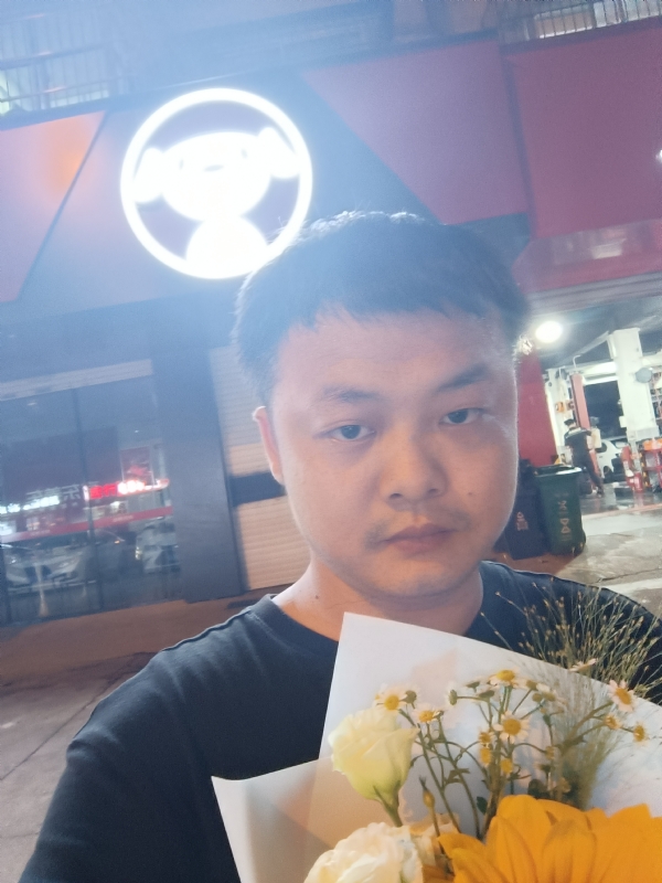 小陈的第一张照片--长沙相亲服务中心