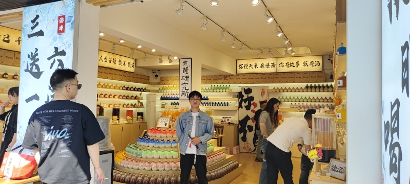 lilili109y的第三张照片--长沙相亲服务中心