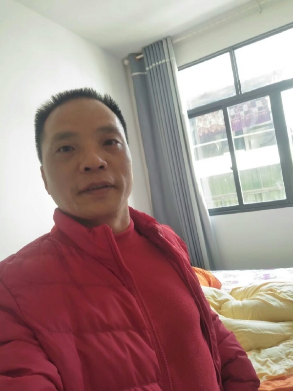 真诚征婚的第一张照片--长沙相亲服务中心