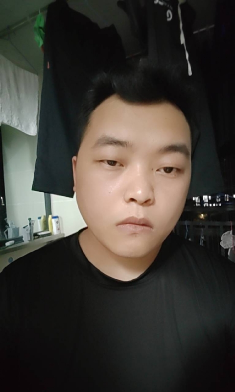 pu往事随风的第一张照片--长沙相亲服务中心