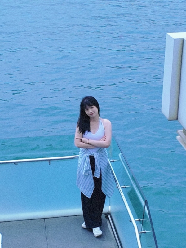 猫姐的第一张照片--长沙相亲服务中心