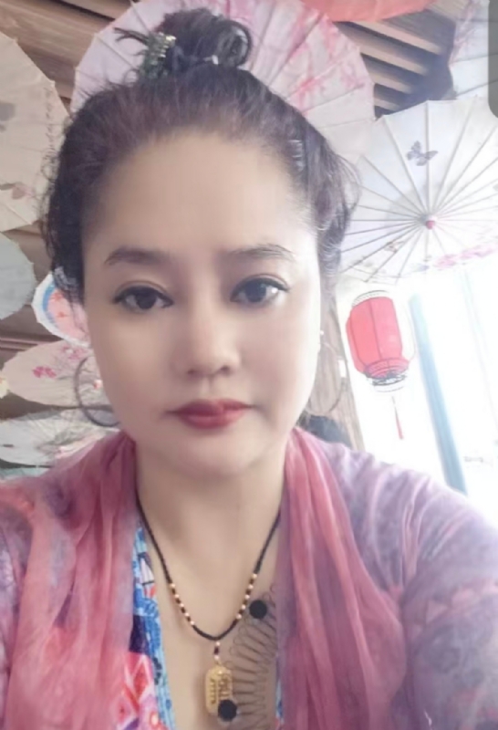 shi的第三张照片--长沙相亲服务中心