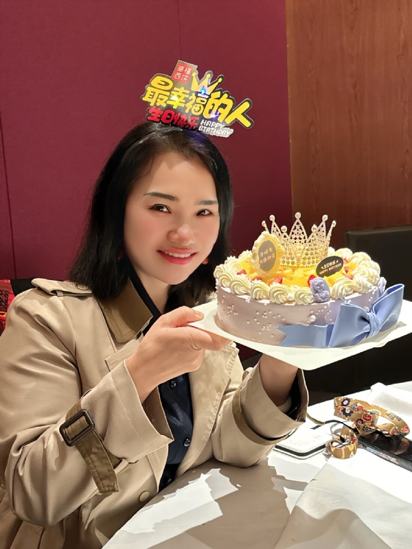 Apple的第一张照片--长沙相亲服务中心