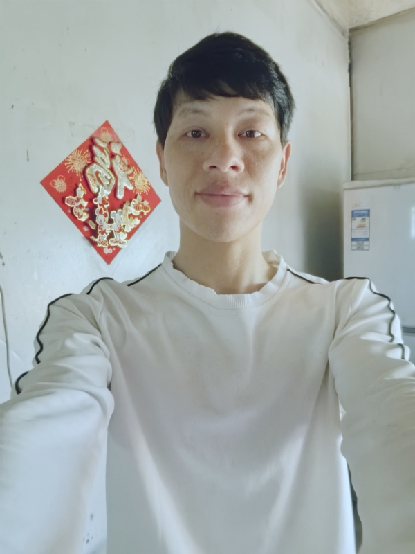 夏风微凉的第一张照片--长沙相亲服务中心