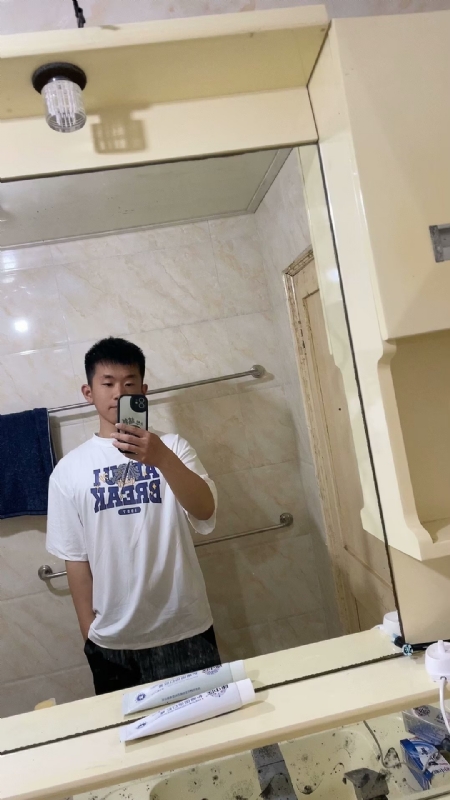 哈哈的第一张照片--长沙相亲服务中心