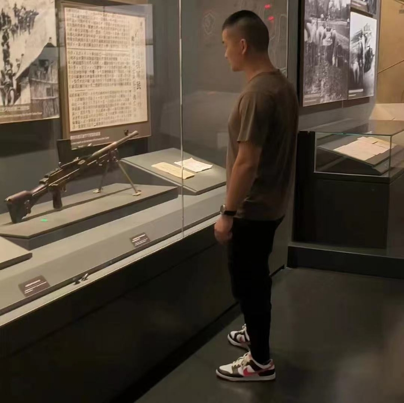 霸气的第一张照片--长沙相亲服务中心