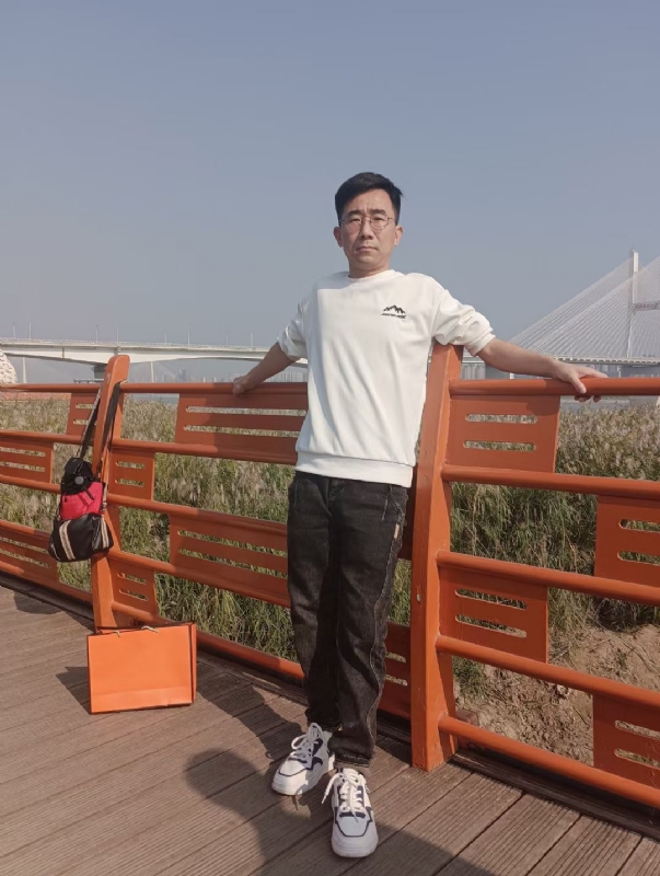 黑白的第一张照片--长沙相亲服务中心