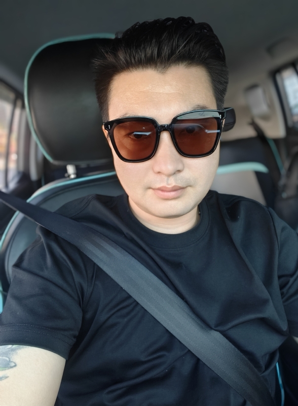 凡哥的第一张照片--长沙相亲服务中心