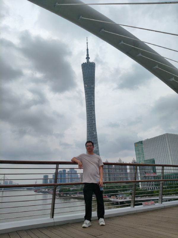 幻胧的第一张照片--长沙相亲服务中心