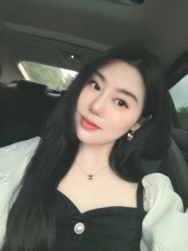 潇潇暮雨的第一张照片--长沙相亲服务中心