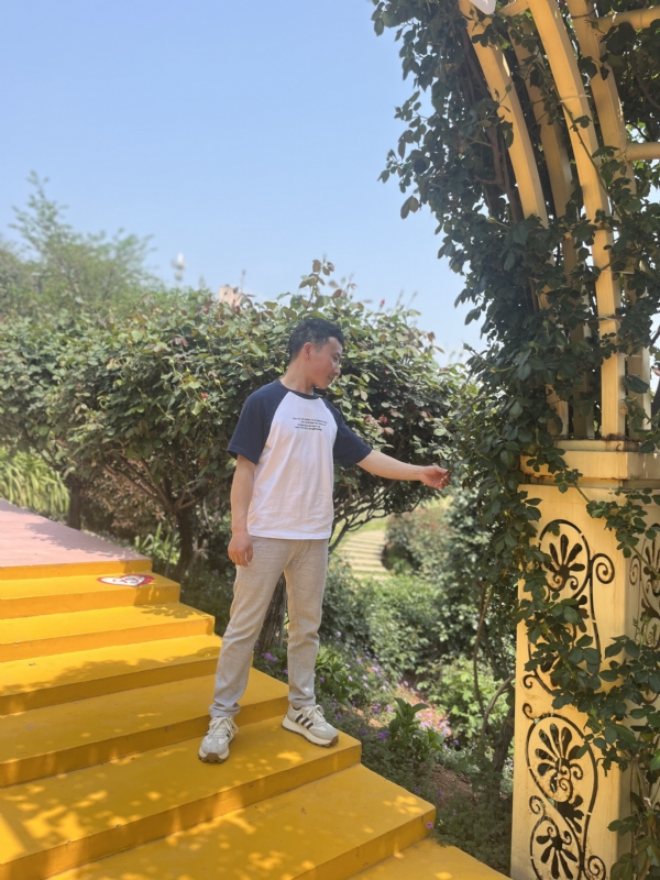 罗湘的第一张照片--长沙相亲服务中心