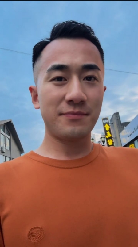 往事随风的第一张照片--长沙相亲服务中心