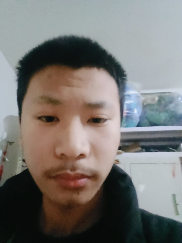 g未成年的第一张照片--长沙相亲服务中心