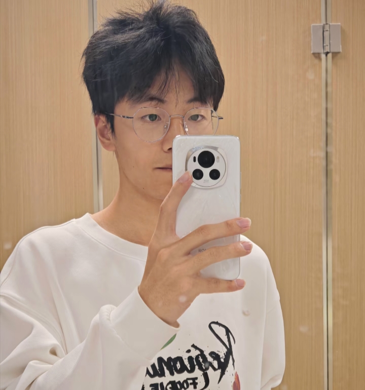 张浩博的第四张照片--长沙相亲服务中心