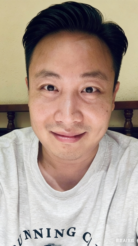 巾凡的第二张照片--长沙相亲服务中心