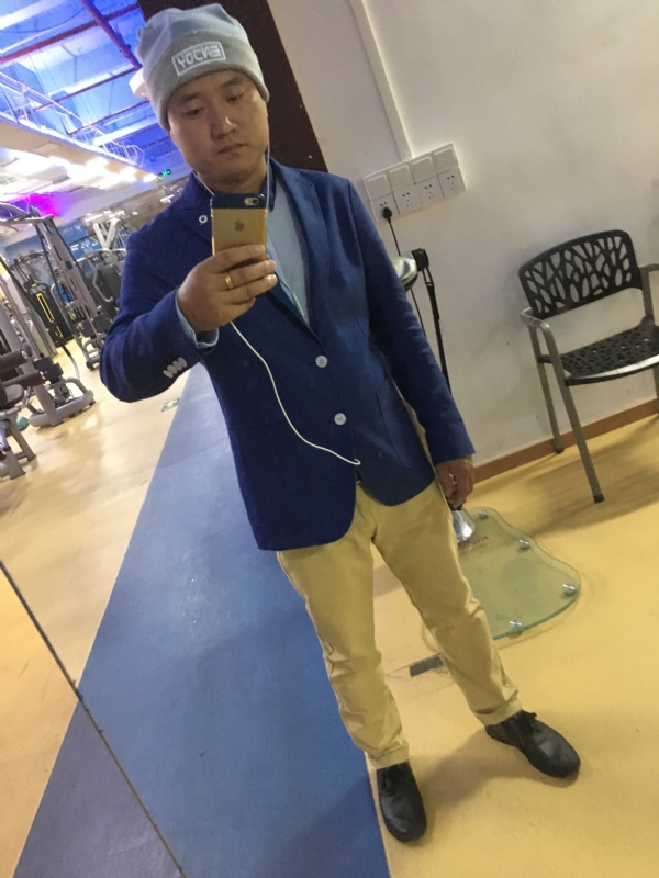 王逵的第一张照片--长沙相亲服务中心