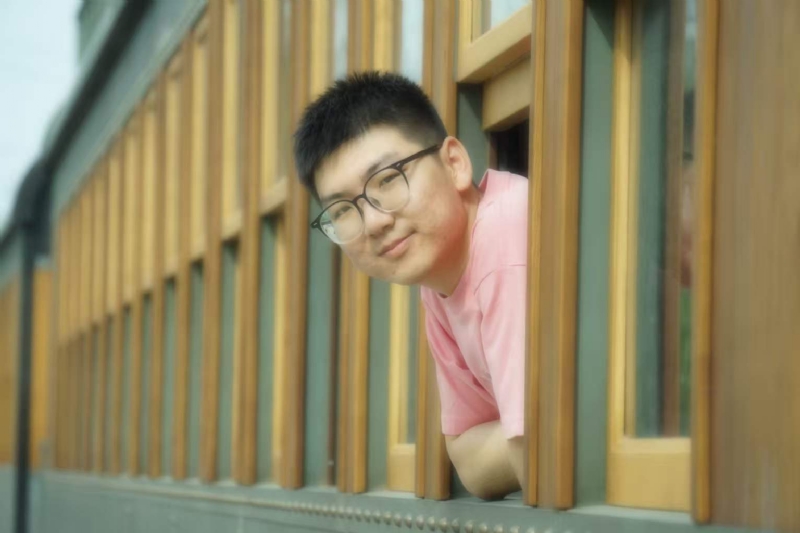 锦瑟无端五十弦的第一张照片--长沙相亲服务中心